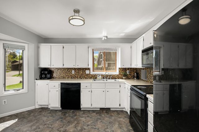11644 Oak Park Drive NE, Blaine, MN 55434