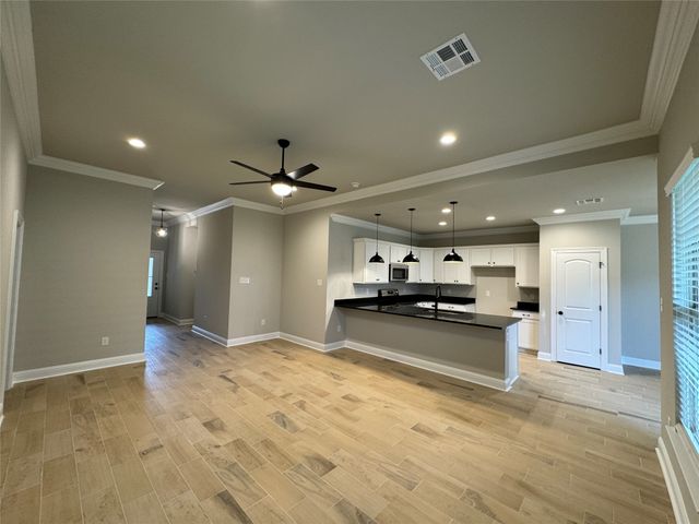 607 Cabernet, Haughton, LA 71037