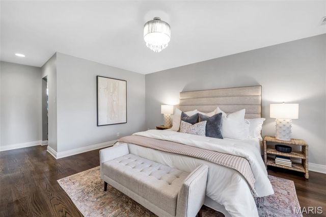 78 Meadowbrook Country Club Estate, Ballwin, MO 63011