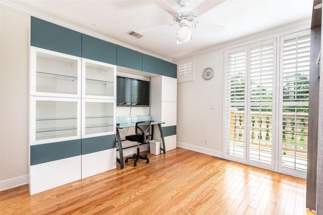 2614 NE 11th Court, Fort Lauderdale, FL 33304