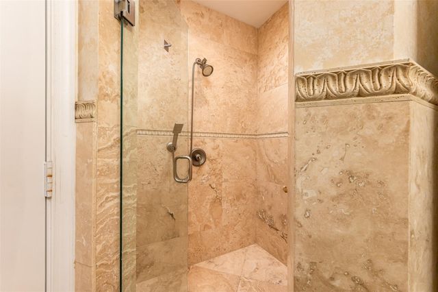 2614 NE 11th Court, Fort Lauderdale, FL 33304