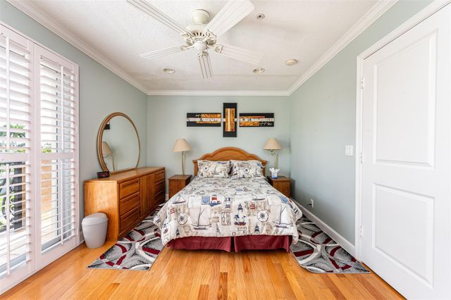 2614 NE 11th Court, Fort Lauderdale, FL 33304