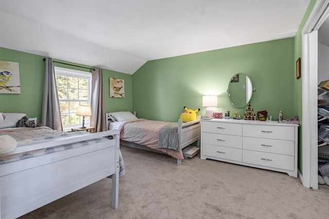 11 Stonebridge Dr 11, Plaistow, NH 03865