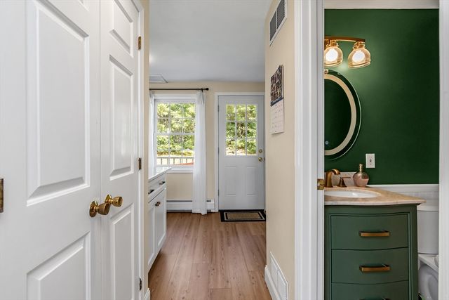 11 Stonebridge Dr 11, Plaistow, NH 03865