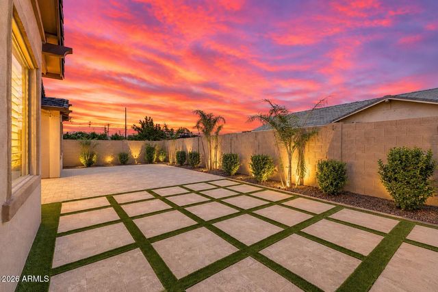9749 E RIPPLE Drive, Mesa, AZ 85212