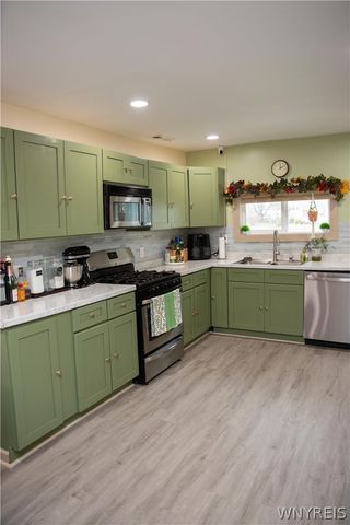 2704 Riverton Avenue, Hamburg, NY 14075