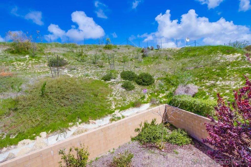 Image 22 of property listing at 6012 Village Center Loop Rd 38, San Diego, CA 92130