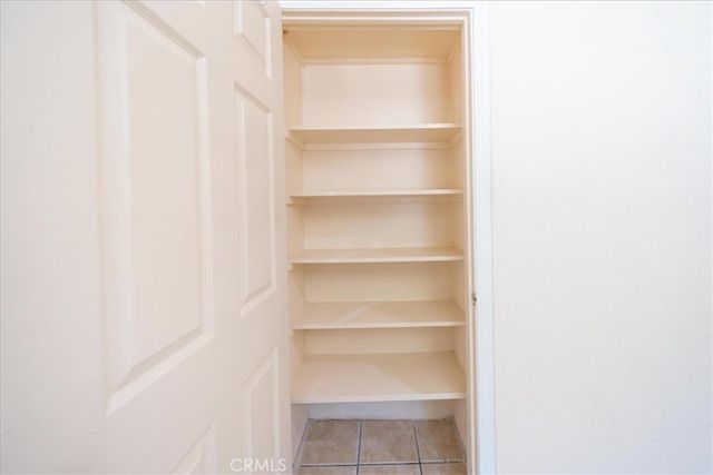 835 Raintree Place, Vista, CA 92084