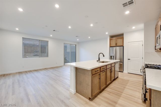 11940 Glide Reflection Avenue, Las Vegas, NV 89138