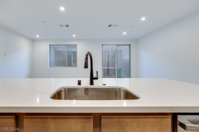 11940 Glide Reflection Avenue, Las Vegas, NV 89138