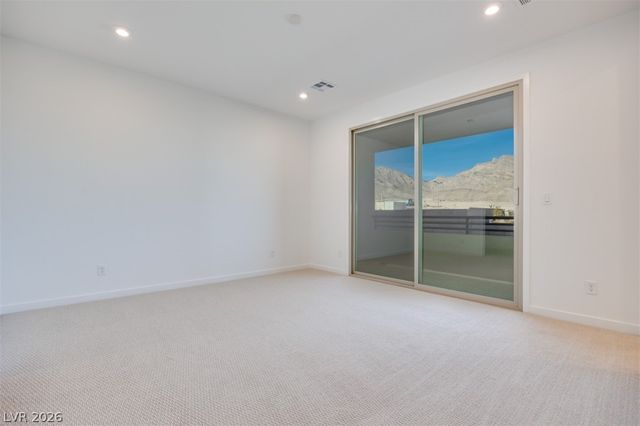 11940 Glide Reflection Avenue, Las Vegas, NV 89138