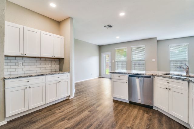 2612 Redwood Street, Royse City, TX 75189