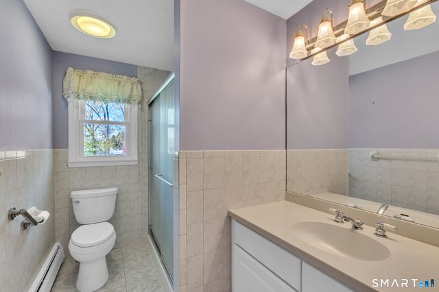 35 Puritan Lane, Newington, CT 06111