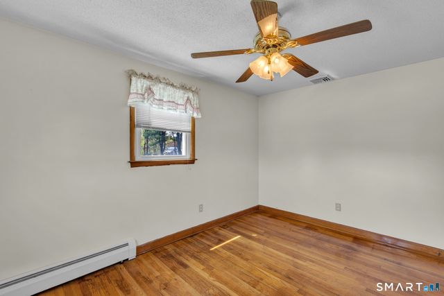 35 Puritan Lane, Newington, CT 06111