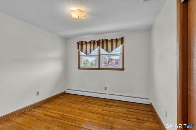 35 Puritan Lane, Newington, CT 06111