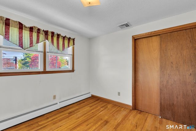 35 Puritan Lane, Newington, CT 06111