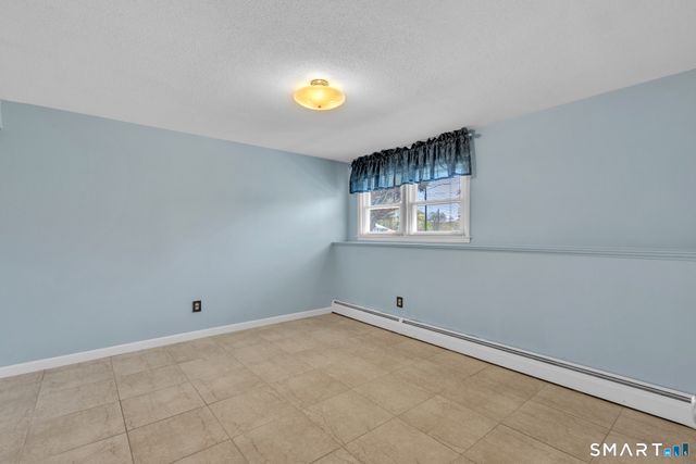 35 Puritan Lane, Newington, CT 06111