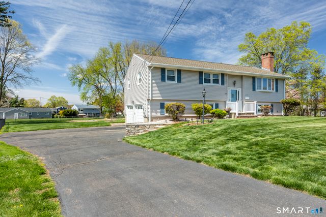 35 Puritan Lane, Newington, CT 06111