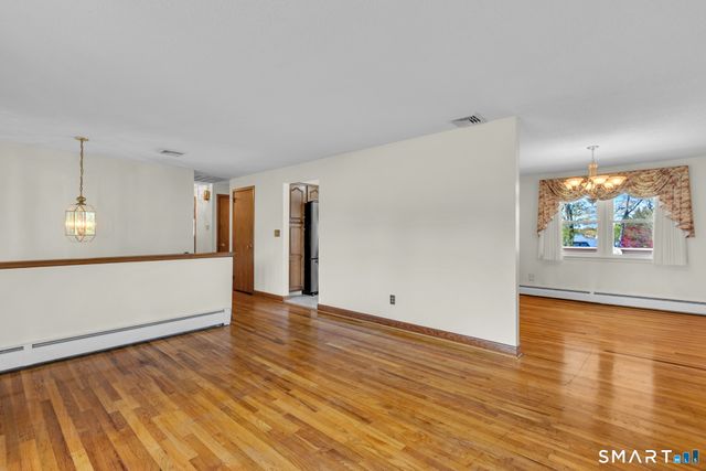 35 Puritan Lane, Newington, CT 06111