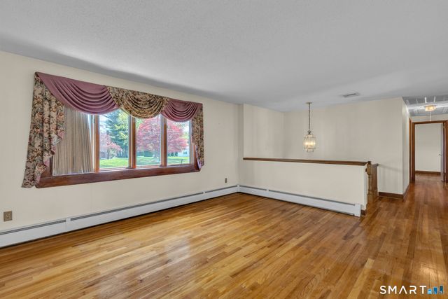 35 Puritan Lane, Newington, CT 06111