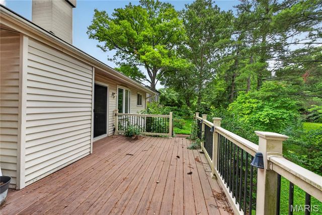 12470 Villa Hill Lane, Creve Coeur, MO 63141