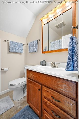 125 Graceland Circle, South Charleston, WV 25309