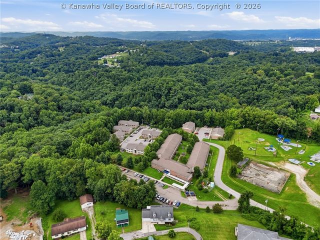 125 Graceland Circle, South Charleston, WV 25309