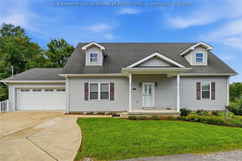125 Graceland Circle, South Charleston, WV 25309