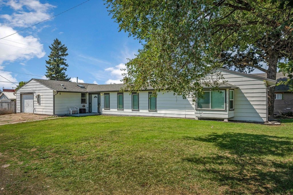 2926 E Providence Ave, Spokane, WA 99204