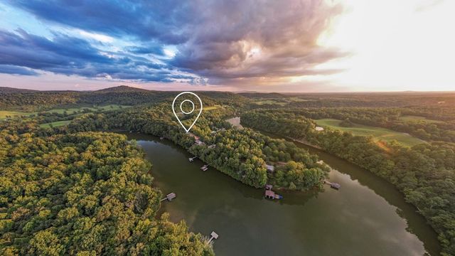 300 Chandler Rd, Doyle, TN 38559