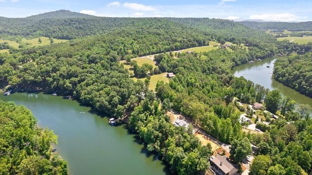300 Chandler Rd, Doyle, TN 38559