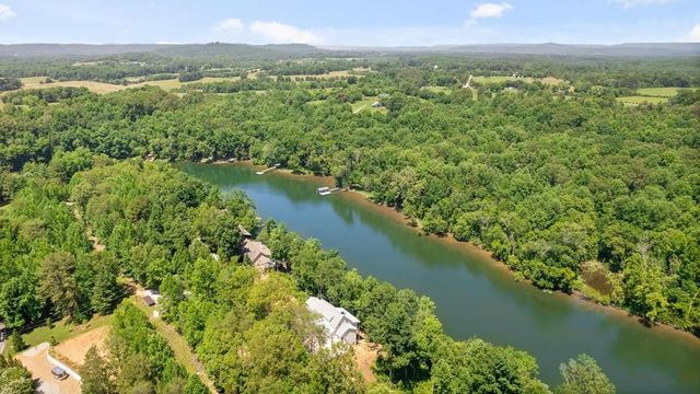 300 Chandler Rd, Doyle, TN 38559