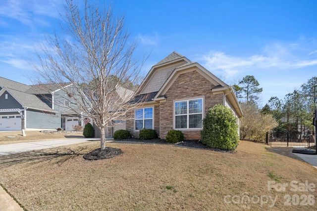 4042 Highgate Lane, Lancaster, SC 29720