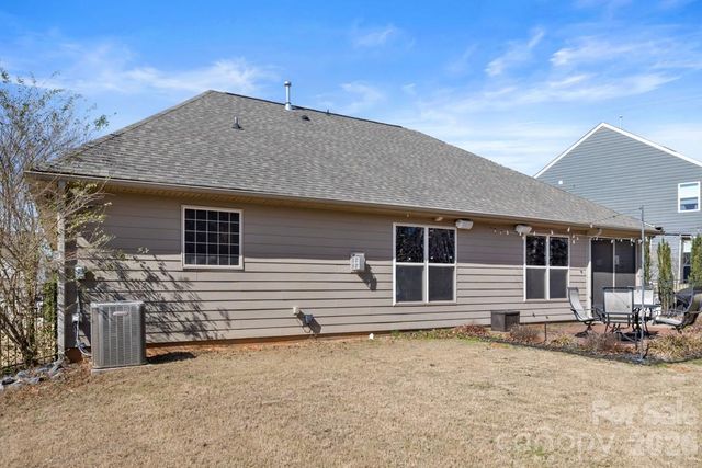 4042 Highgate Lane, Lancaster, SC 29720