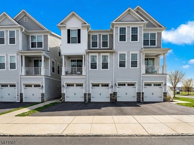 63 Aspen Dr, Cedar Grove Twp., NJ 07009