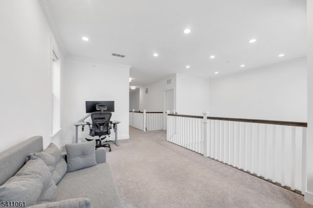 63 Aspen Dr, Cedar Grove Twp., NJ 07009