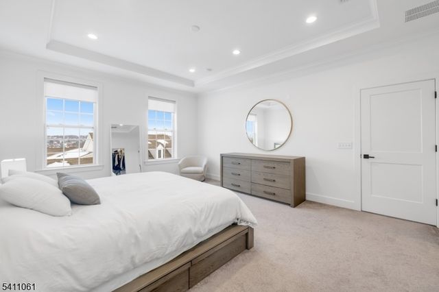 63 Aspen Dr, Cedar Grove Twp., NJ 07009