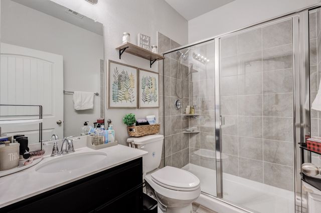 2817 Stallion Trail Way, Aubrey, TX 76227