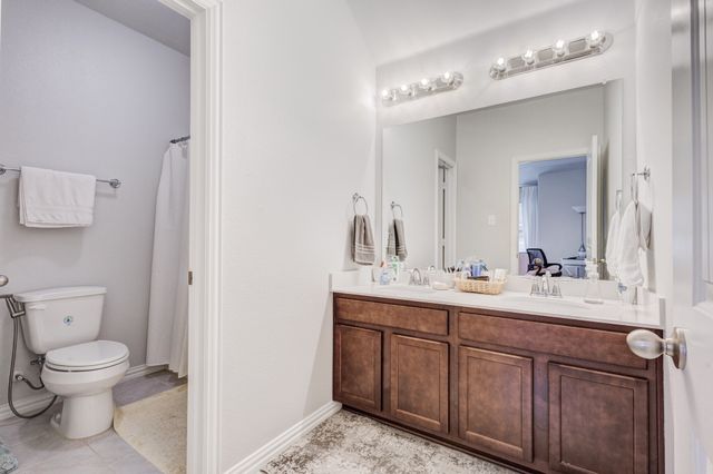 2817 Stallion Trail Way, Aubrey, TX 76227