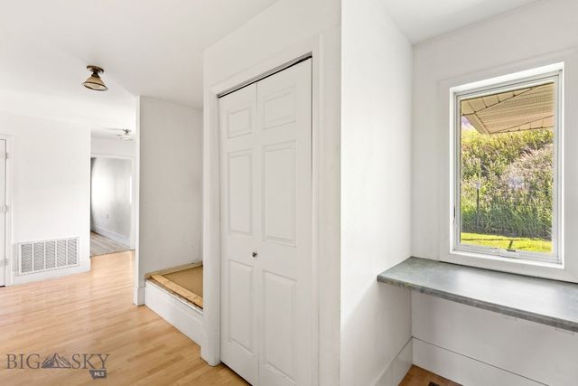 125 Sun River Road, Great Falls, MT 59404