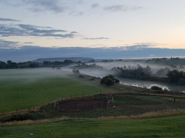 125 Sun River Road, Great Falls, MT 59404