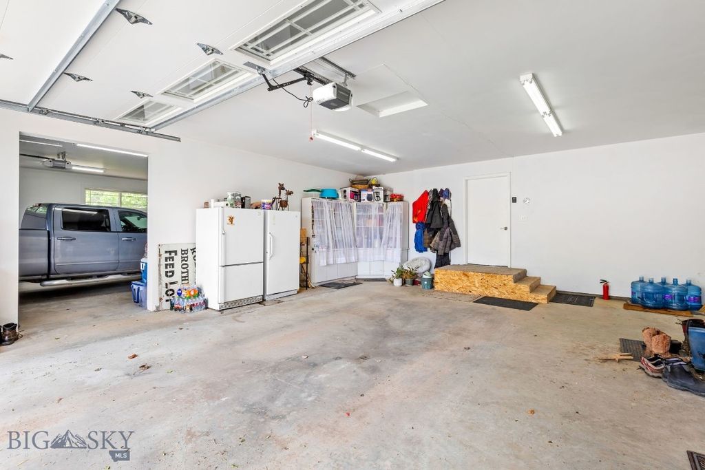 125 Sun River Road, Great Falls, MT 59404 photo 39