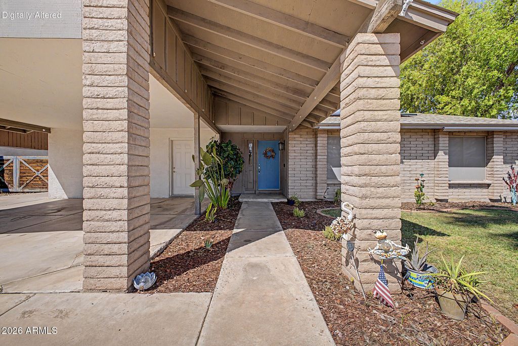 2816 W VILLA MARIA Drive, Phoenix, AZ 85053 — photo 2
