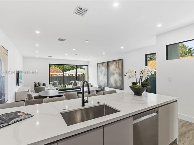 2732 SW 31st Avenue, Miami, FL 33133