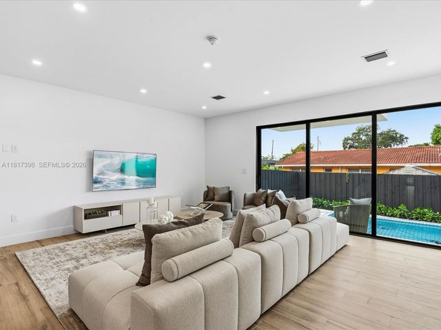 2732 SW 31st Avenue, Miami, FL 33133