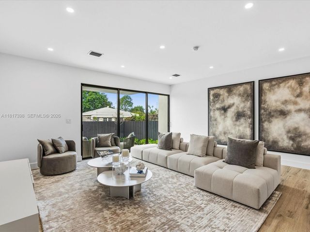 2732 SW 31st Avenue, Miami, FL 33133