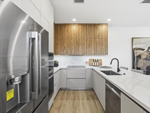 2732 SW 31st Avenue, Miami, FL 33133