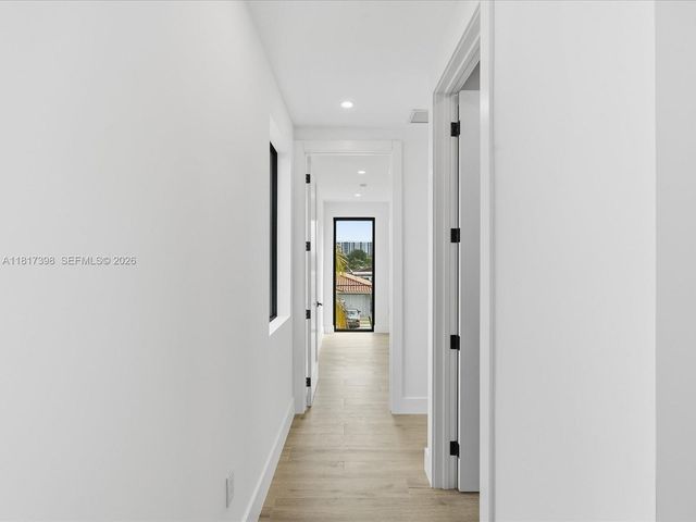 2732 SW 31st Avenue, Miami, FL 33133