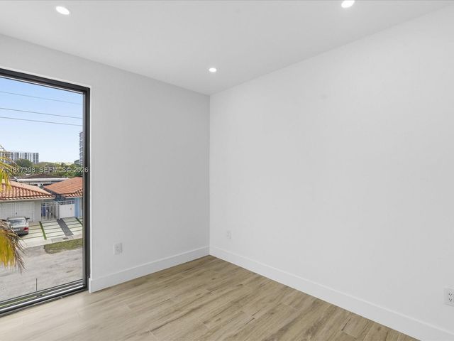2732 SW 31st Avenue, Miami, FL 33133