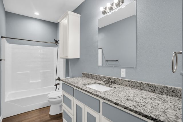 440 Pecan Hollow, Garrett, TX 75119